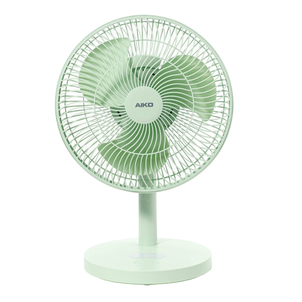 พัดลม ชาร์จไฟ 12 นิ้ว พร้อมโคมไฟ Rechargeable Fan | KN-L5202BA